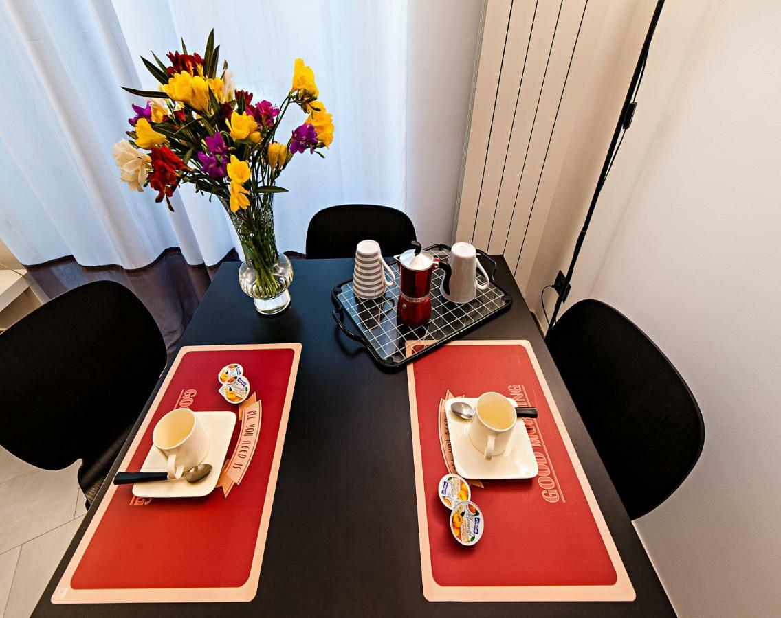 Corso Vittorio Giuliano Family Apartment Palermo Exterior photo